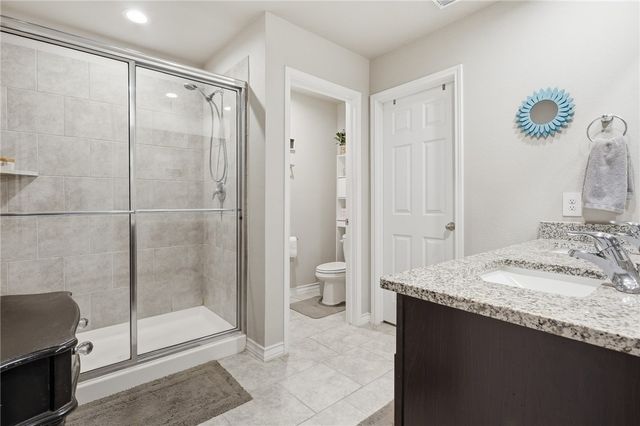 117 Aruba Dr, Rockport, TX 78382