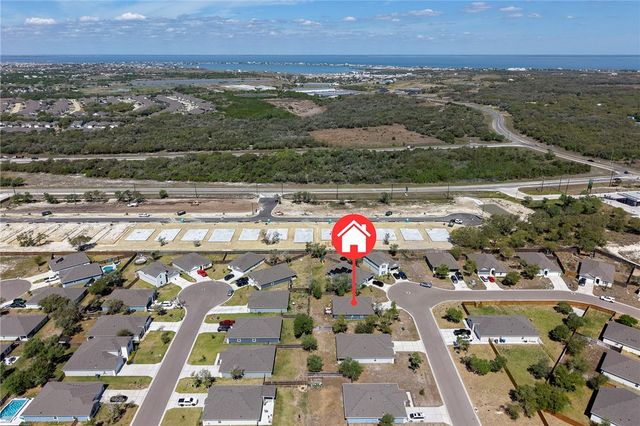 117 Aruba Dr, Rockport, TX 78382