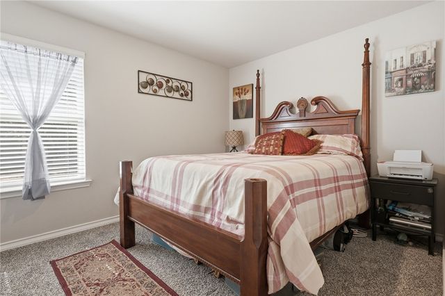 117 Aruba Dr, Rockport, TX 78382