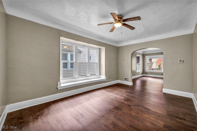 1677 Carlyon Road, East Cleveland, OH 44112