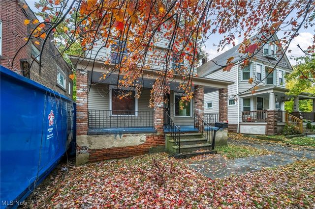 1677 Carlyon Road, East Cleveland, OH 44112