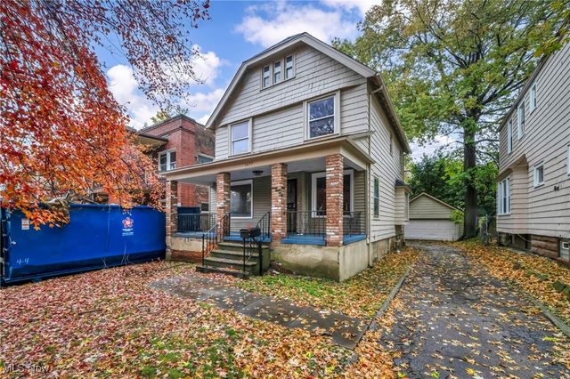 1677 Carlyon Road, East Cleveland, OH 44112