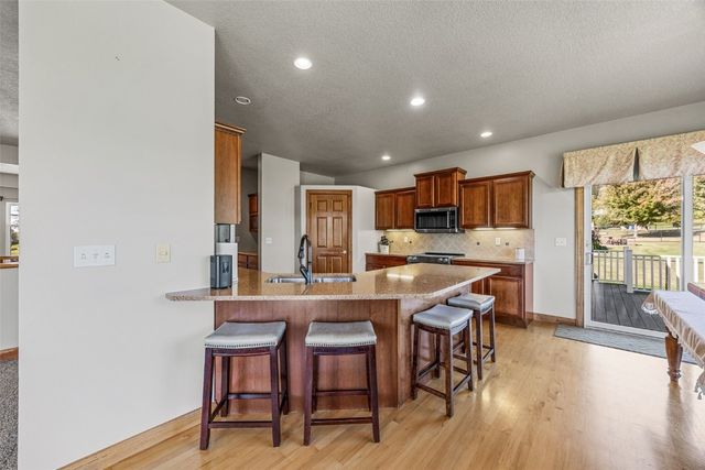 2850 Twinleaf Road, Cedar Rapids, IA 52411