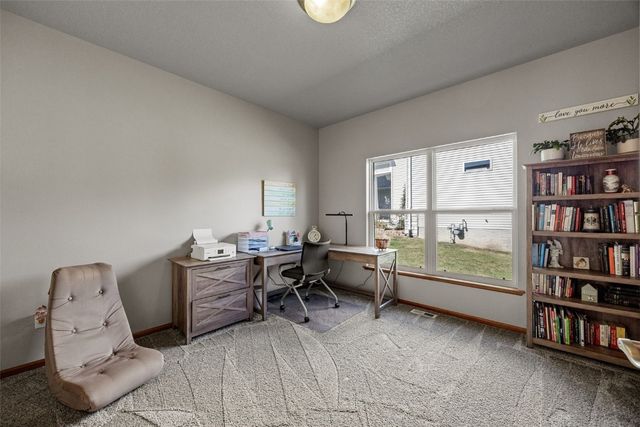 2850 Twinleaf Road, Cedar Rapids, IA 52411