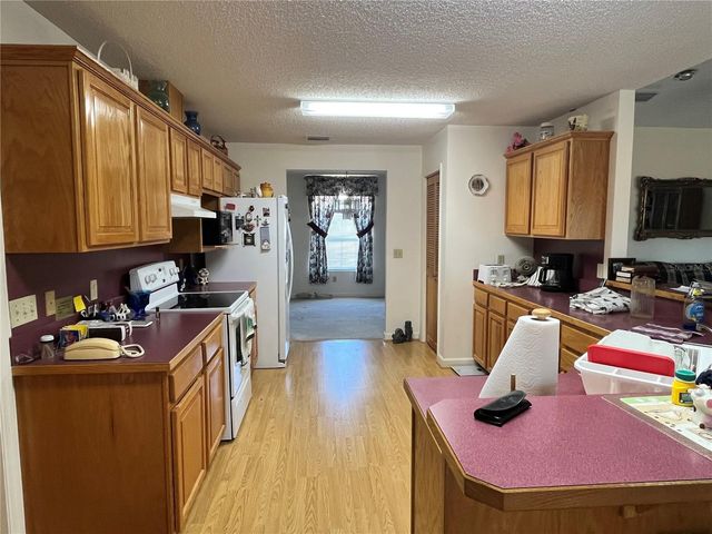 14182 SW 161ST ST, Brooker, FL 32622