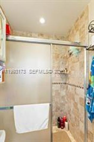 7651 NW 74th Ave 1, Tamarac, FL 33321