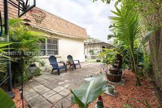 7651 NW 74th Ave 1, Tamarac, FL 33321