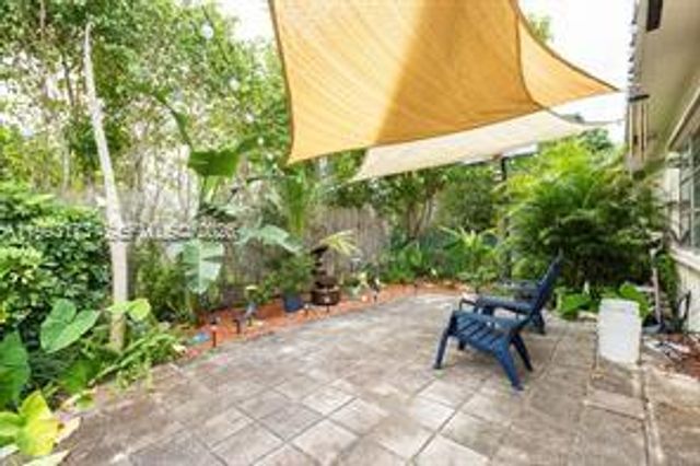 7651 NW 74th Ave 1, Tamarac, FL 33321