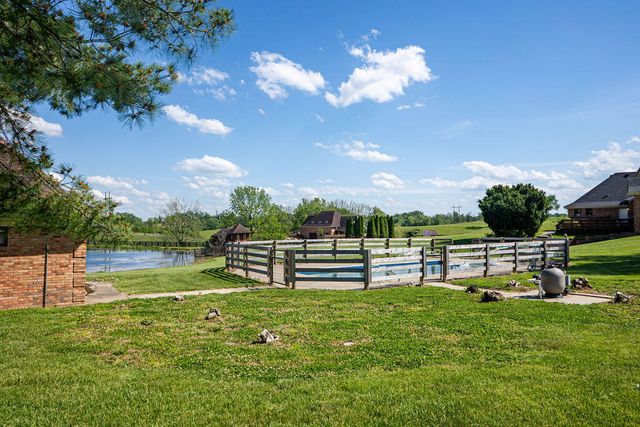 100 Rolling Ridge Lane, Richmond, KY 40475