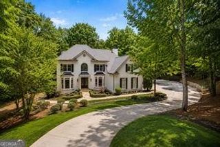 110 Valley Summit Court, Roswell, GA 30075