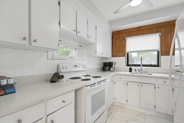 1605 Furman Rd, Jacksonville, FL 32217