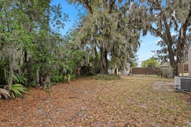 1605 Furman Rd, Jacksonville, FL 32217