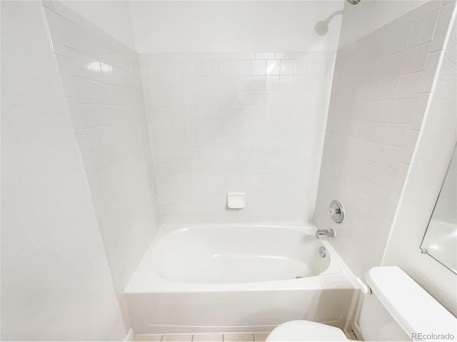 5633 S Sicily Cir, Aurora, CO 80015