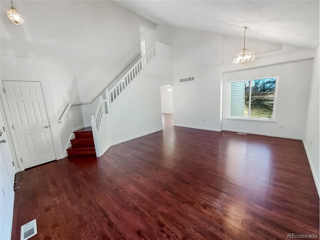 5633 S Sicily Cir, Aurora, CO 80015