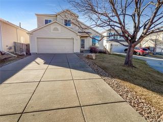 5633 S Sicily Cir, Aurora, CO 80015