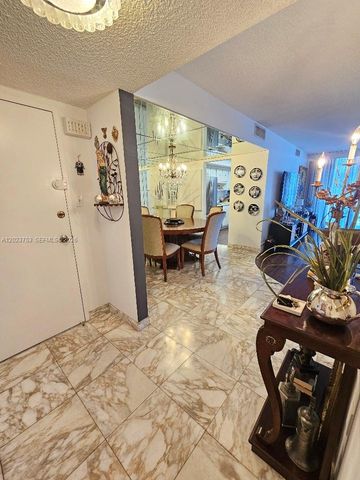 18061 Biscayne Blvd 901, Aventura, FL 33160