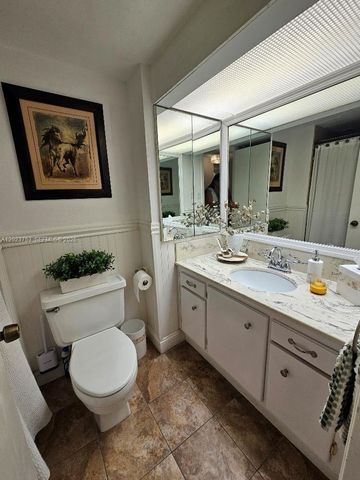 18061 Biscayne Blvd 901, Aventura, FL 33160