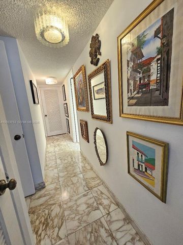 18061 Biscayne Blvd 901, Aventura, FL 33160