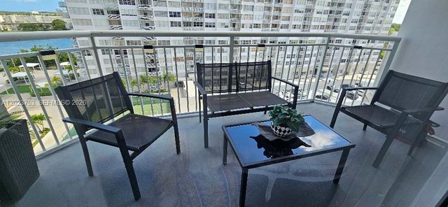 18061 Biscayne Blvd 901, Aventura, FL 33160