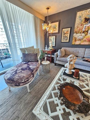 18061 Biscayne Blvd 901, Aventura, FL 33160