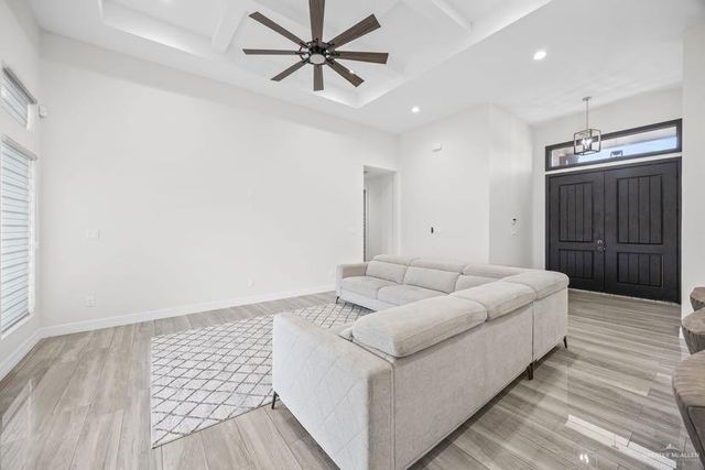 411 Silver-Spur Drive, Mission, TX 78572