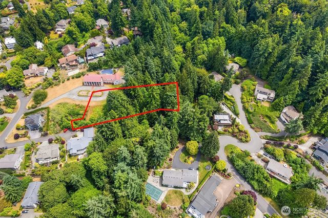 8036 Cyrus Place, Edmonds, WA 98026