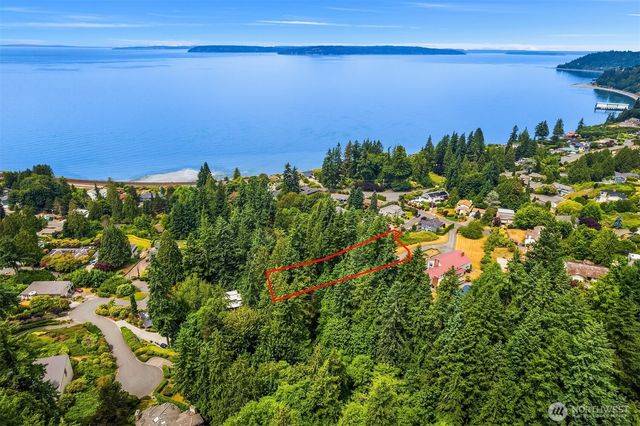8036 Cyrus Place, Edmonds, WA 98026