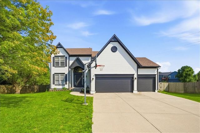 16345 S Warwick Street, Olathe, KS 66062