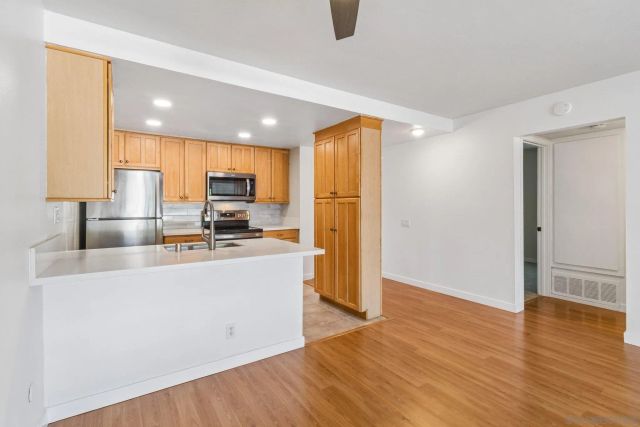 10767 San Diego Mission Road 213, San Diego, CA 92108