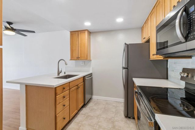 10767 San Diego Mission Road 213, San Diego, CA 92108