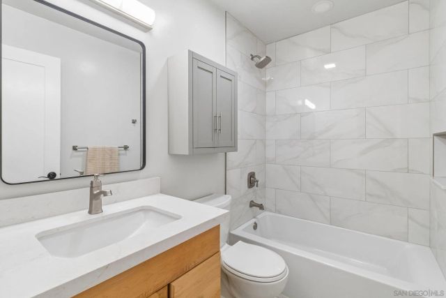 10767 San Diego Mission Road 213, San Diego, CA 92108