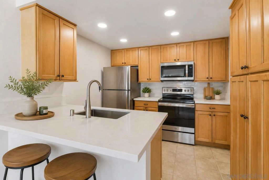 10767 San Diego Mission Road 213, San Diego, CA 92108