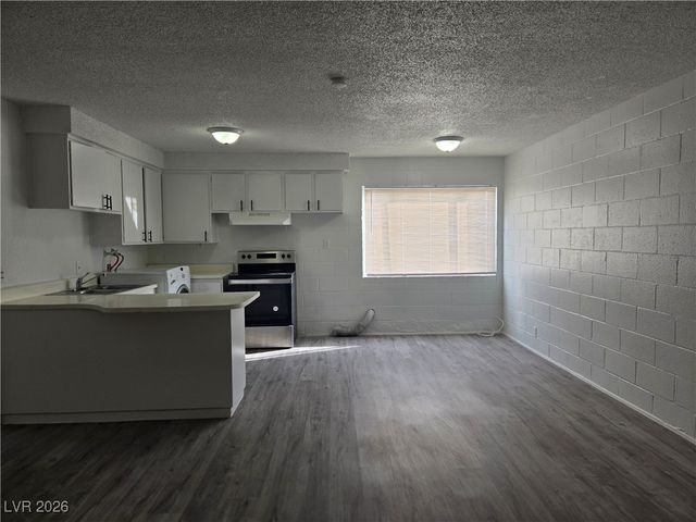 2937 Stewart Avenue 1, Las Vegas, NV 89101