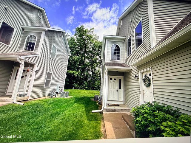 2580 Edgewood Avenue, Rotterdam, NY 12306