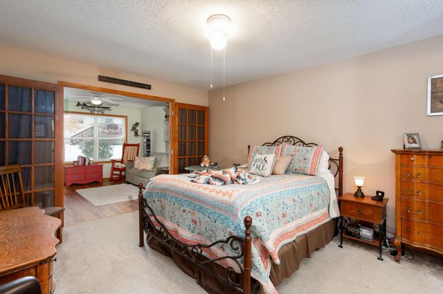 700 Leroy Lane 8, River Falls, WI 54022