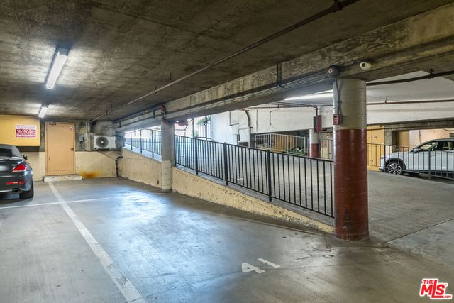 1115 S Elm Drive 207, Los Angeles, CA 90035