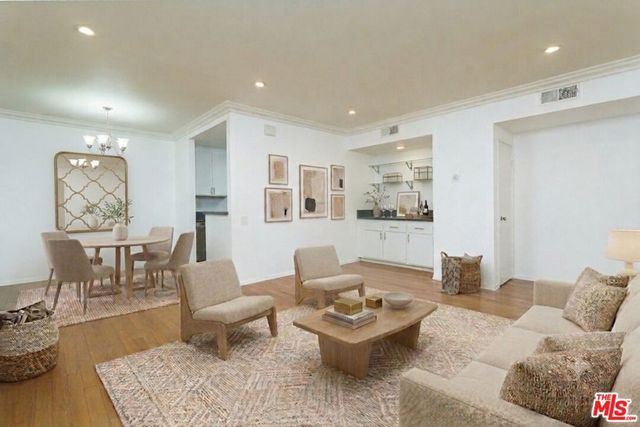 1115 S Elm Drive 207, Los Angeles, CA 90035