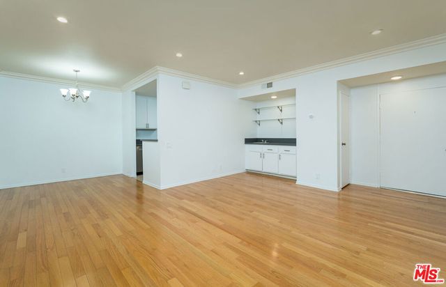 1115 S Elm Drive 207, Los Angeles, CA 90035