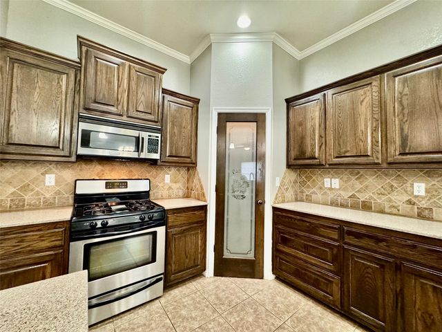 14729 Jordan Court, Glenpool, OK 74033