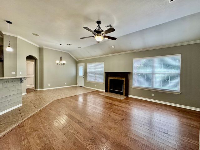 14729 Jordan Court, Glenpool, OK 74033