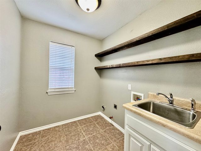 14729 Jordan Court, Glenpool, OK 74033