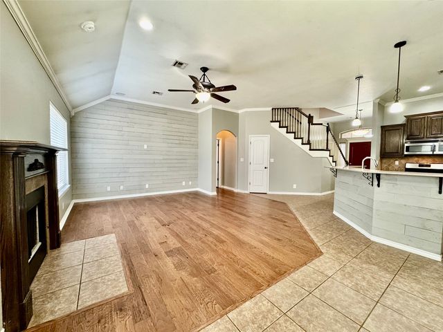 14729 Jordan Court, Glenpool, OK 74033