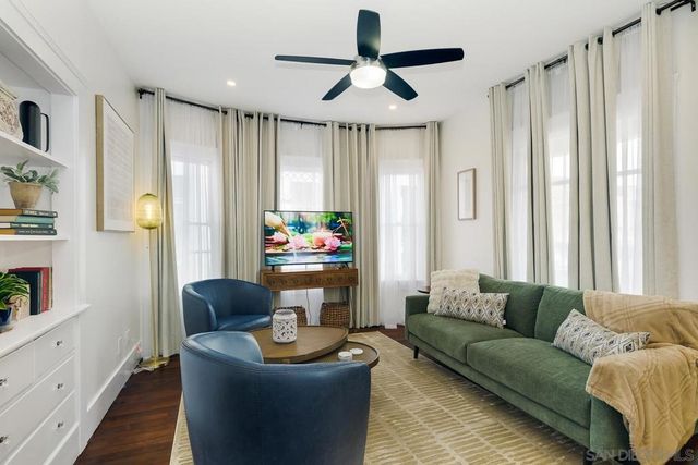 3853 8th Avenue, San Diego, CA 92103