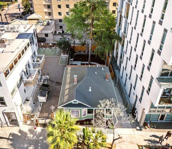 3853 8th Avenue, San Diego, CA 92103