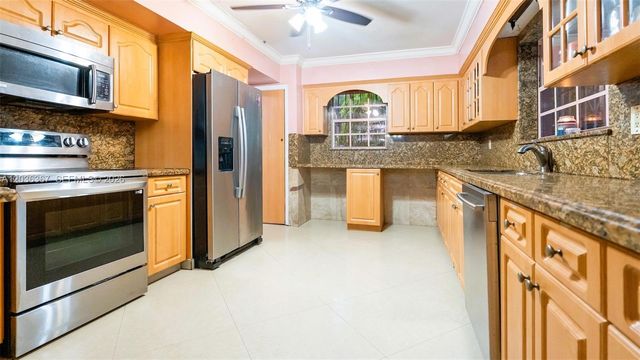 315 NW 124th St, North Miami, FL 33168
