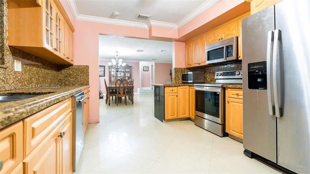 315 NW 124th St, North Miami, FL 33168
