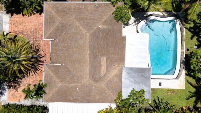 315 NW 124th St, North Miami, FL 33168