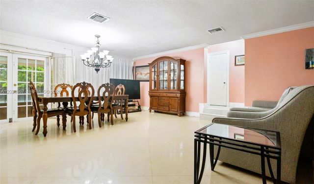 315 NW 124th St, North Miami, FL 33168