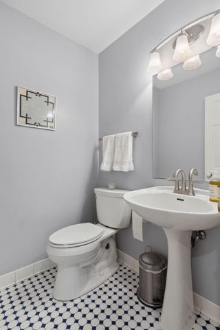 11428 Zion Circle, Bloomington, MN 55437