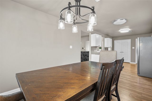 606 Powers Street, Lacy Lakeview, TX 76705